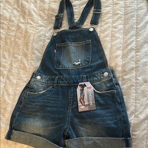 Girls Levi’s Shortalls